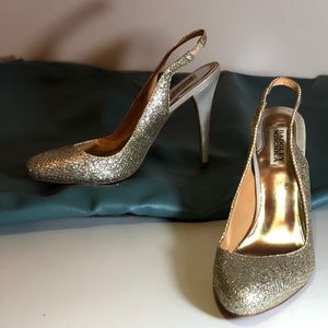 Badgley Mischka Silver Sparkle Stilettos Size 11